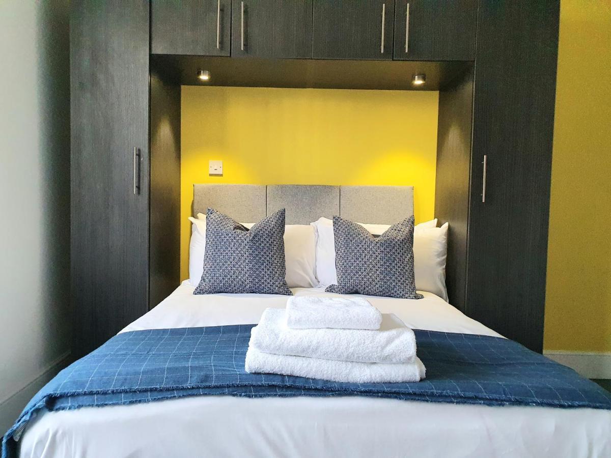 Oyo Butlers Hotel Шефилд Экстерьер фото